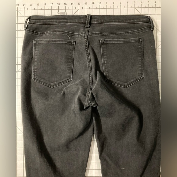 Banana Republic Women’s Size 32 Black Skinny Jeans - Picture 9 of 9